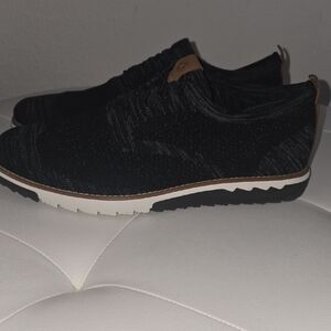 Hush Puppies Black Knit Sneakers for Men
